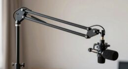 stable non drifting boom arm