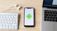 I'm Switching My Phone From Android To Linux