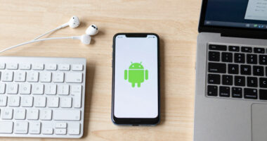 I'm Switching My Phone From Android To Linux